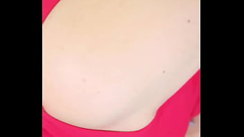 Mi ex me vio en vestido rojo y no se resistio le hice un rico oral a escondidas amateur