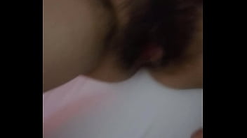 Seguimos dandole despues de venirme mi peludita