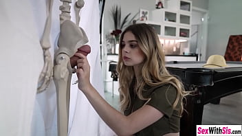 Hot teens mia kay and small tits teen little enjoyed hardcore pussy fucking after they sucked dick together