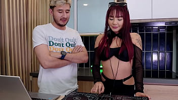 I end up fucking a new dj in exchange for giving her private lessons
