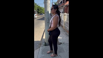 Desconocida Que Encuenro En La Calle Acepta Follar Sin Condon A Cambio De Dinero Y Termina Con El Culo Boquiabierto Goteando Semen thumbnail
