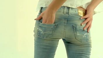 Gorgeous blonde ksenya b strips down her clothes to start a wet party