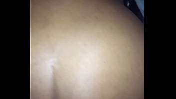 Drop that ass like this