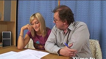 She jerks off her pussy instead of studying