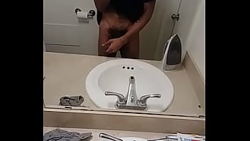 Dick sucked up by white girl