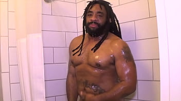 Lisa rivera gives me sloppy head in our hotel room