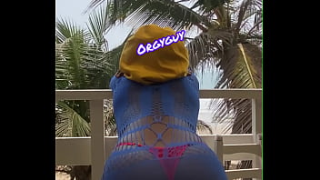 Pussy view beach resort outdoor flash