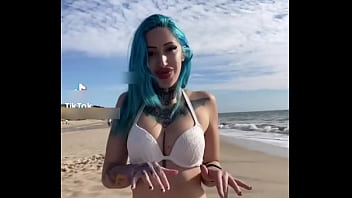 Perra caliente te pondra la verga dura