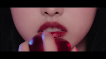 Loona 12th member solo