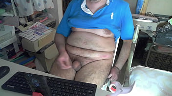 Fat bear masturbates his tiny penis part 1