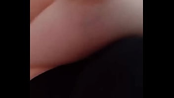 Vuole ciucciato il capezzolo