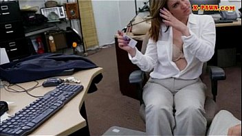 Big boobs business woman got fucked for a plane ticket