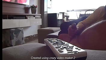 Prima acariciando meu pau