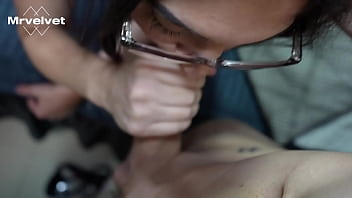 Entrevista com lactante novinha iniciante acabou dando em sexo bareback com direito a footjob e leite na boca video completo xvideosred ou sheer link no banner do canal ou abaixo