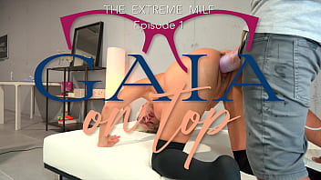 378 extreme milf monster dildo pissing squirting