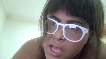 Professora safada é fudida e tem um grande squirt gozando em jato na pica do aluno