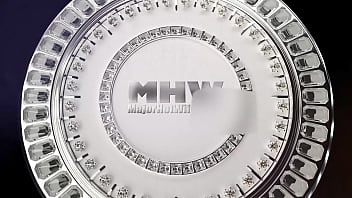 Horny brunette milf crystal davis gets her pussy fucked by rome major