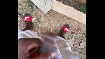 He gave me a hot short fuck outdoor fuck