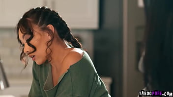 Kimmy kimm arrives on her stepuncle kyles doorstep and they start enthusiastically making out Kimmy kimm arrives on her stepuncle kyles doorstep and they start enthusiastically making out