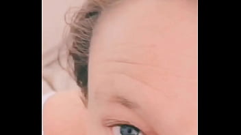 Elle a pas de culotte et oui j'aime me balader sans culotte le vent frais qui