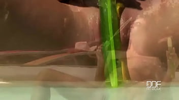 Bubbles and the butt