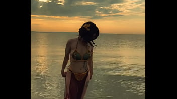 Princess leia is waiting for you on the beach