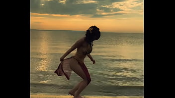 Princess leia is waiting for you on the beach