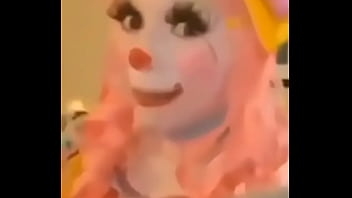 Que le dijo una dona glaciada a otra que no lo esta