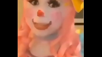 Que le dijo una dona glaciada a otra que no lo esta