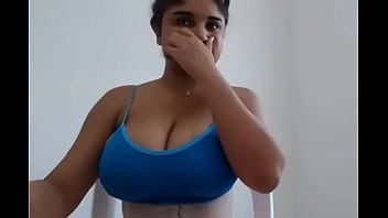 Bhopali big boob indian babe on camera