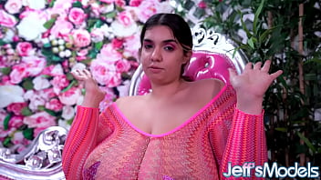 Chubby babe with huge boobs rose d kush rides her favorite dildo