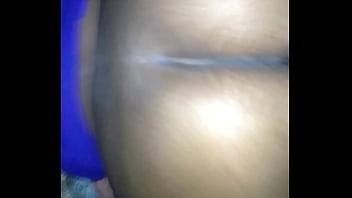 Cougar throwing that ass