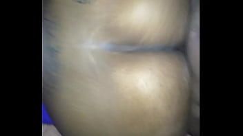 Cougar throwing that ass