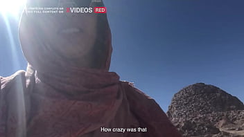 Transando em onibus abandonado no deserto