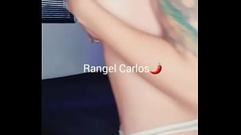 Vou esfregar a minha buceta e cuzinho na sua cara