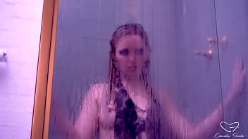 Solo charlie forde had a lot of fun masturbating her clit & slit