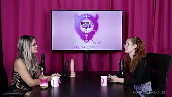 Ruiva gostosa tem a buceta chupada ficando molhando depois de dizer que quer voltar a focar mais nos conteúdos pornô dracarys