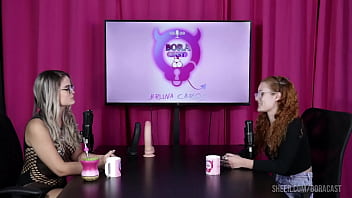 Ruiva gostosa tem a buceta chupada ficando molhando depois de dizer que quer voltar a focar mais nos conteúdos pornô dracarys Ruiva gostosa tem a buceta chupada ficando molhando depois de dizer que quer voltar a focar mais nos conteúdos pornô dracarys