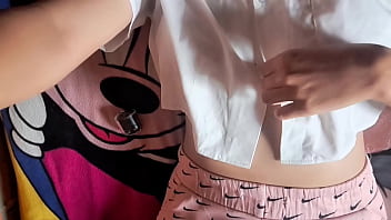 ¡estoy tan caliente por esta mesa ¡orgasmo intenso porno gratis de frotamiento de coño