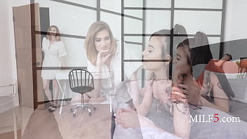 Milf teaches teen how to be with a girl