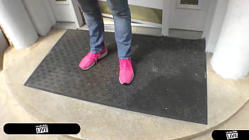 Frustrated amalia seduces old pervert porno dan in salon