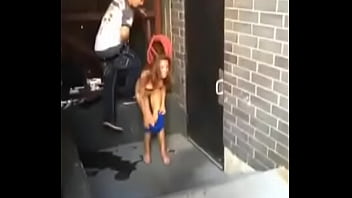 Chimando atras de la puerta mexico 4