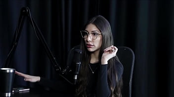 Veja a entrevista safada e cheia de putaria com a melina khalifa no porn cast brazil parte 1 watch sheer red