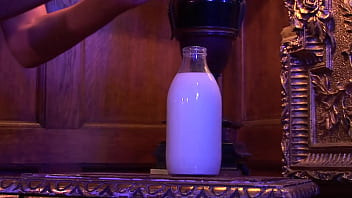 Kit lee and kat lee are the best housewives