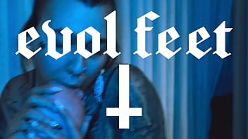 My toes are ready for some sucking action