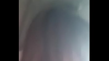 Fudendo a namorada no carro