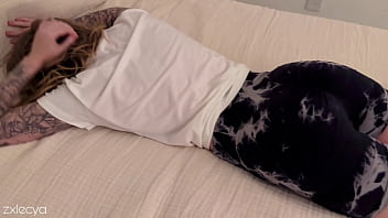 Massage for my girlfriend's friend