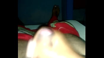 Peludo casado goza pra mim