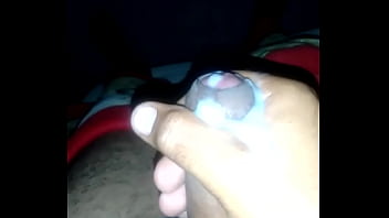 Peludo casado goza pra mim