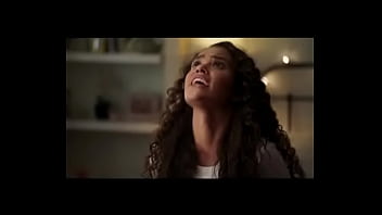 Madison pettis playing with a vibrator